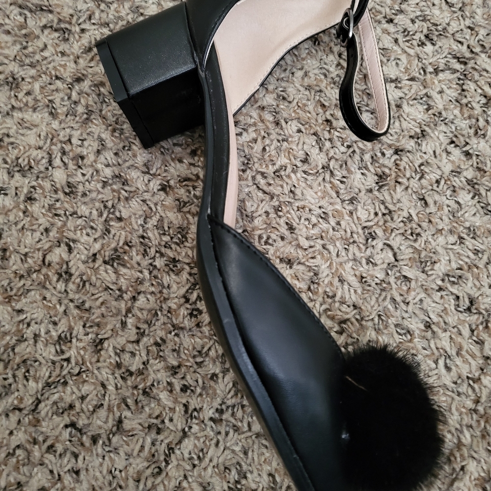 Shoes - Picture 2 of 6